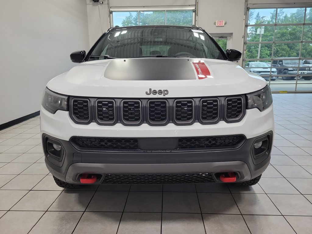 New 2026 Jeep Compass Trailhawk w/ Sun, Sound & Navigation Group AWD/4WD image 2