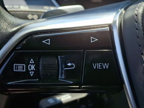 Certified 2023 Audi A8 L 3.0T w/ Comfort Plus Package AWD/4WD image 21