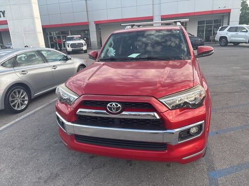 Used 2018 Toyota 4Runner Limited AWD/4WD image 8
