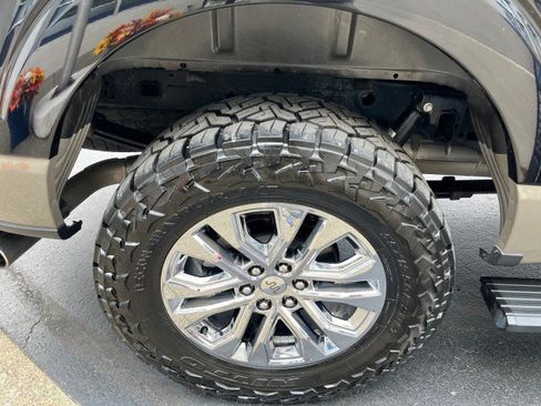 Used 2025 Ford F150 King Ranch AWD/4WD image 11
