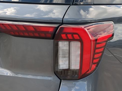 New 2026 Ford Explorer Active w/ Active Comfort Package image 40