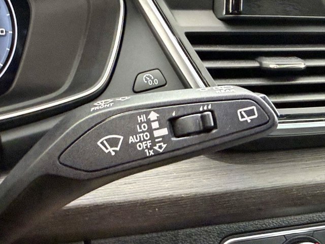 Certified 2023 Audi Q5 Premium Plus w/ Premium Plus Package AWD/4WD image 25