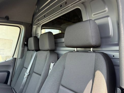 New 2026 Mercedes-Benz Sprinter 2500 image 21