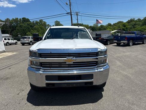 Used 2017 Chevrolet Silverado 2500 W/T w/ WT Convenience Package AWD/4WD image 2