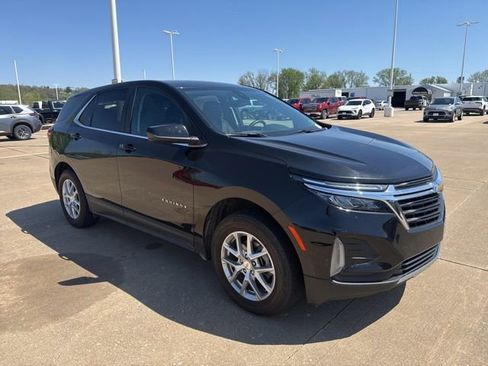 Used 2024 Chevrolet Equinox LT AWD/4WD image 1