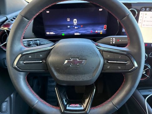 Used 2024 Chevrolet Blazer EV RS image 34