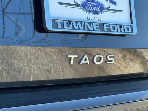 Used 2022 Volkswagen Taos SEL AWD/4WD image 34