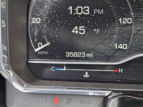 Used 2025 GMC Sierra 1500 SLT image 32