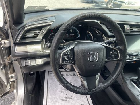 Used 2018 Honda Civic EX image 13