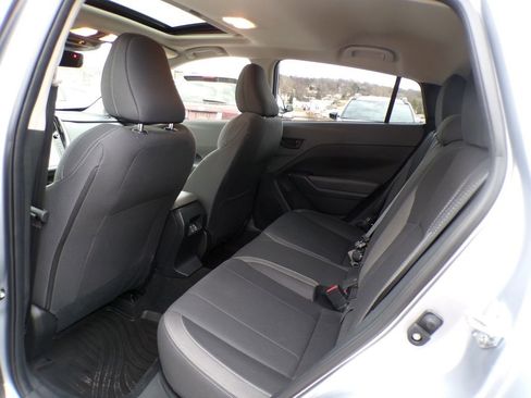 Used 2025 Subaru Crosstrek 2.0i Premium AWD/4WD image 19