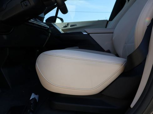 Certified 2023 BMW iX xDrive50 w/ Premium Package AWD/4WD image 41