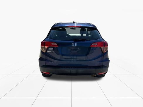 Used 2016 Honda HR-V LX image 7