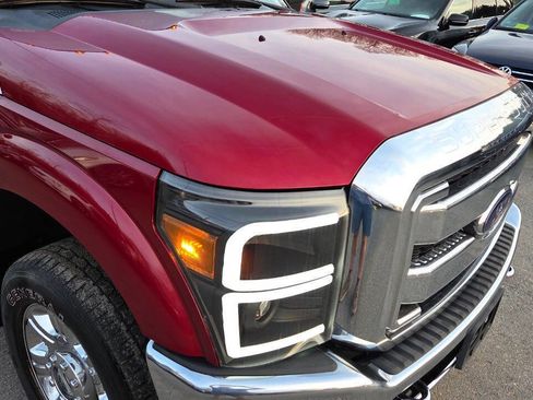 Used 2014 Ford F350 Lariat w/ Chrome Package image 21
