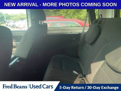 Used 2021 Jeep Wrangler Rubicon w/ Safety Group AWD/4WD image 12
