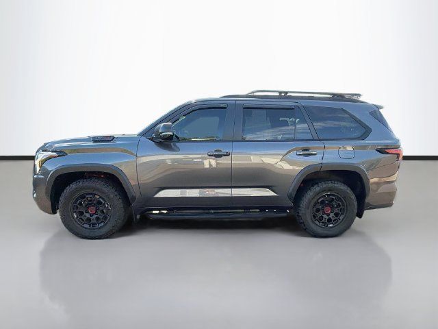 Used 2024 Toyota Sequoia TRD Pro AWD/4WD image 4