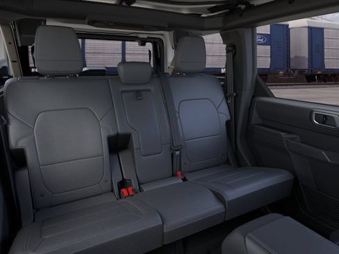 New 2026 Ford Bronco Outer Banks AWD/4WD image 11