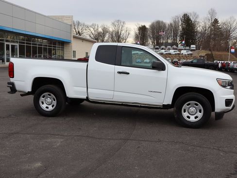 Used 2020 Chevrolet Colorado W/T image 1