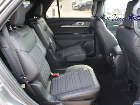 New 2026 Ford Explorer ST-Line w/ ST-Line Street Pack image 9