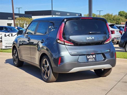 New 2025 Kia Soul EX image 3