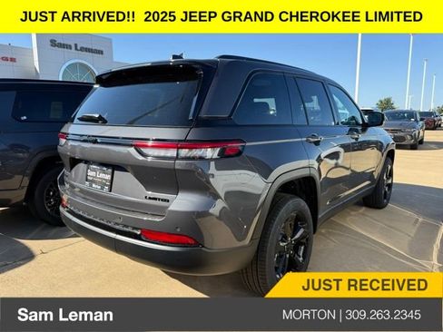New 2025 Jeep Grand Cherokee Limited w/ Black Appearance Package image 8