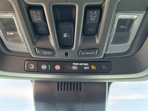 Used 2023 GMC Sierra 1500 AT4 w/ AT4 Premium Package image 22