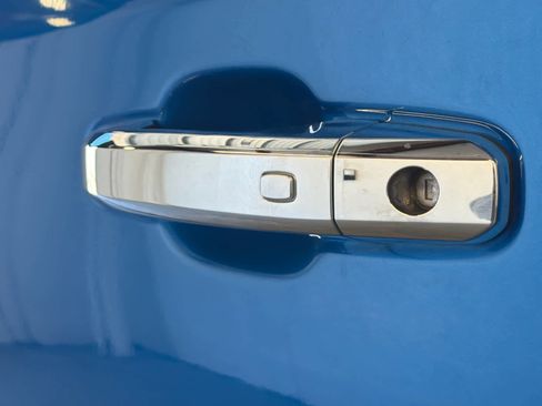 Used 2023 Chevrolet Silverado 1500 LTZ w/ Technology Package image 14