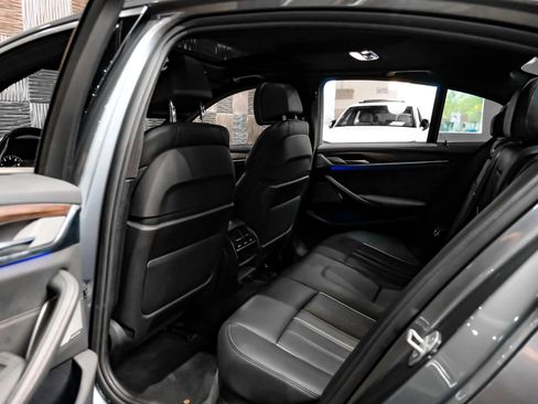 Used 2019 BMW 540i xDrive AWD/4WD image 41