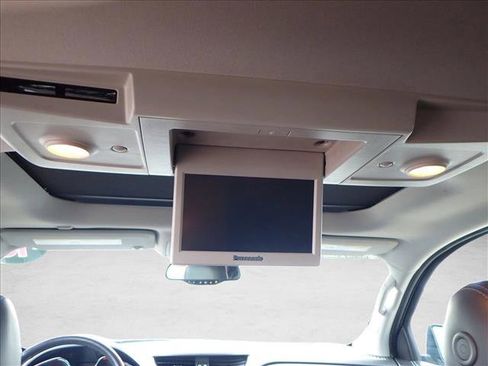 Used 2016 Chevrolet Traverse LTZ image 10