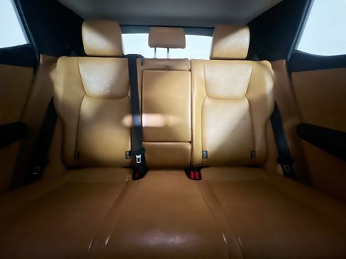 Used 2023 Lexus RZ 450e Premium image 33