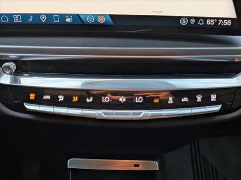 Used 2024 Cadillac Lyriq Tech image 14