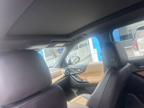 Used 2025 Chevrolet Equinox ACTIV w/ Safety and Technology Package FWD image 15
