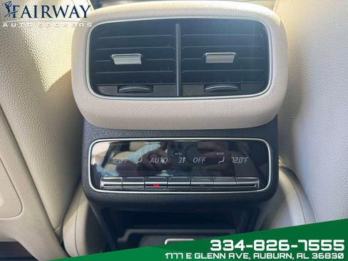 Used 2025 Mercedes-Benz GLS 450 4MATIC image 27