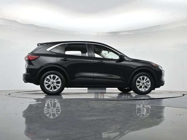 Certified 2024 Ford Escape Active AWD/4WD image 35