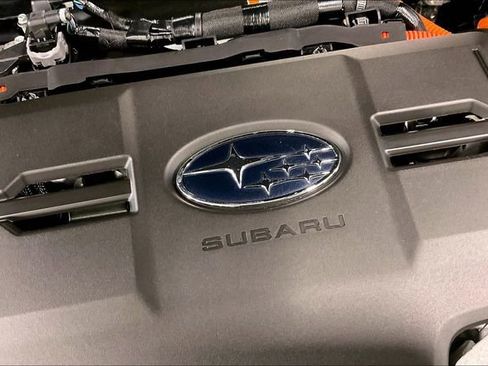 Used 2025 Subaru Forester Limited AWD/4WD image 31
