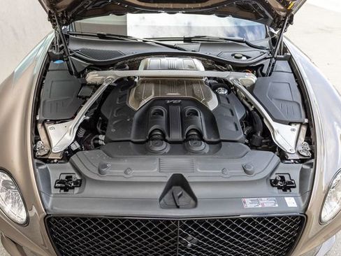 Used 2022 Bentley Continental GT AWD/4WD image 18