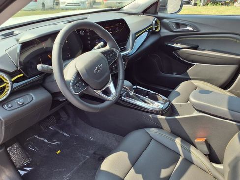 New 2025 Chevrolet Trax ACTIV w/ Driver Confidence Package image 10