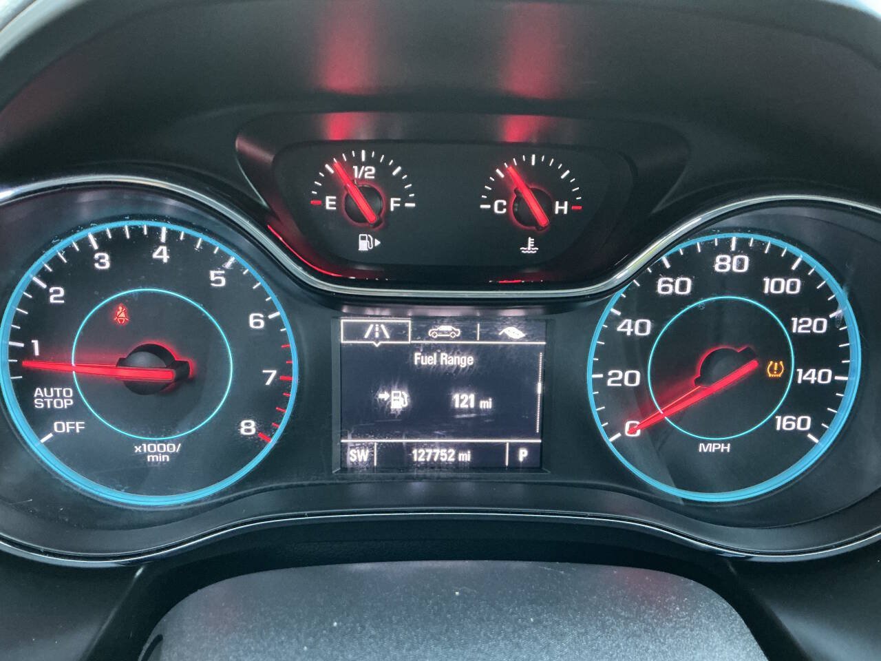 Used 2018 Chevrolet Cruze LT FWD image 20