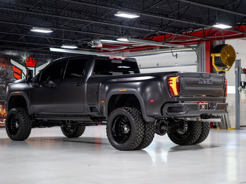 Used 2026 GMC Sierra 3500 Denali Ultimate AWD/4WD image 18