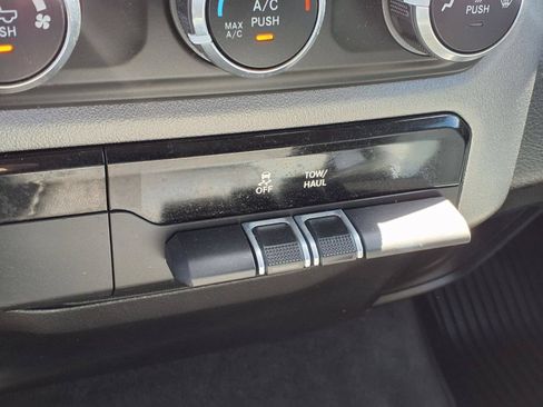 Used 2020 RAM 1500 Lone Star RWD image 23