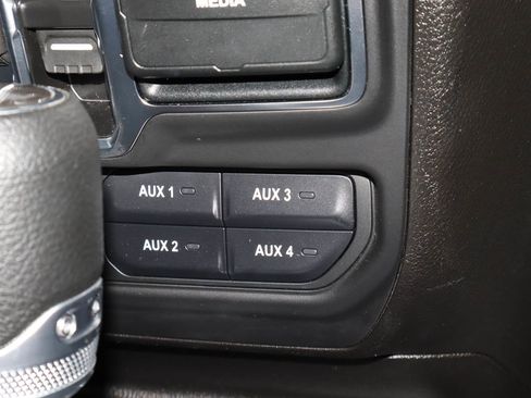 Used 2025 Jeep Wrangler Willys image 23