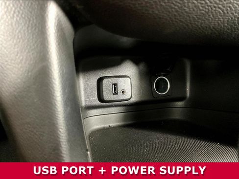 Used 2018 Chevrolet Equinox LT AWD/4WD image 16