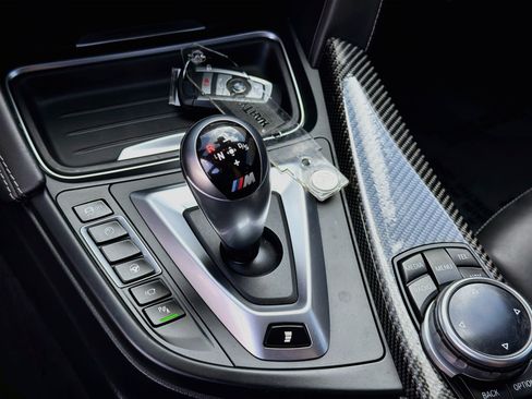 Used 2015 BMW M4 Coupe RWD image 16