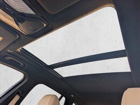 Used 2020 BMW X5 xDrive40i w/ Premium Package image 16