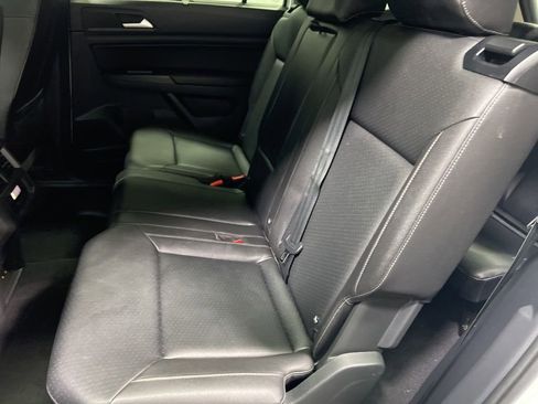 Used 2020 Volkswagen Atlas SEL FWD image 20