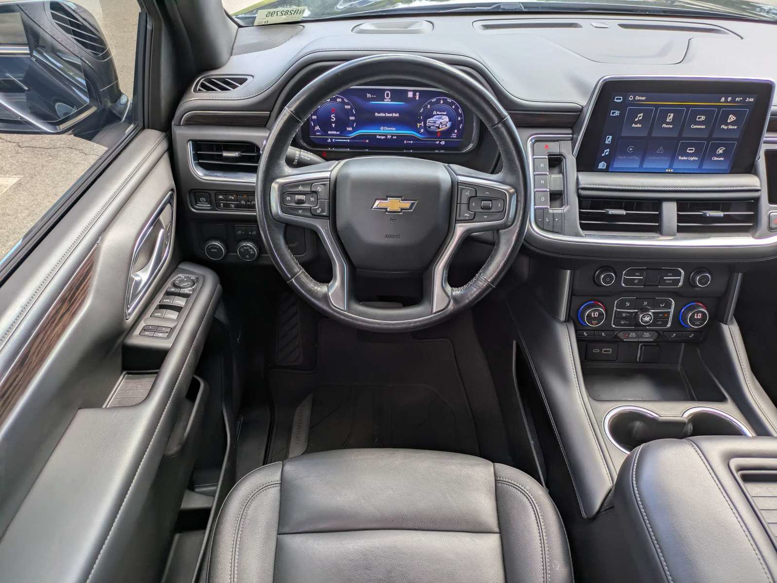 Used 2022 Chevrolet Tahoe LT w/ Luxury Package RWD image 14