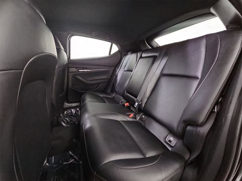 Used 2019 MAZDA MAZDA3 Hatchback image 19