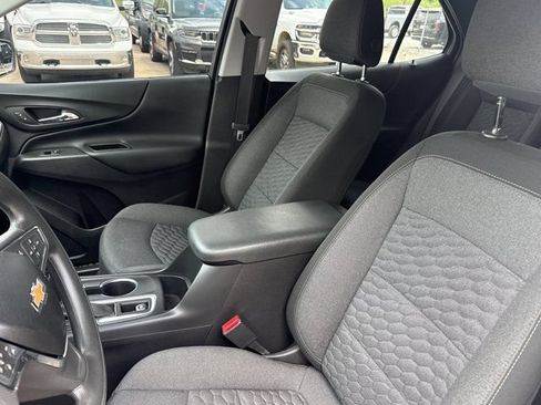 Used 2021 Chevrolet Equinox LT AWD/4WD image 5