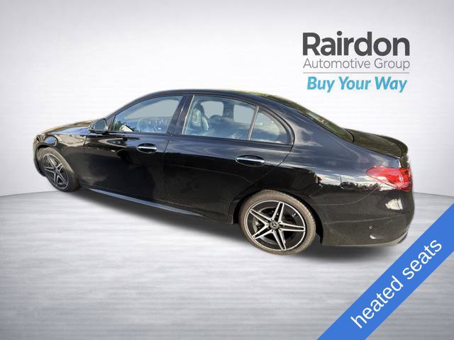 Used 2023 Mercedes-Benz C 300 4MATIC Sedan image 4
