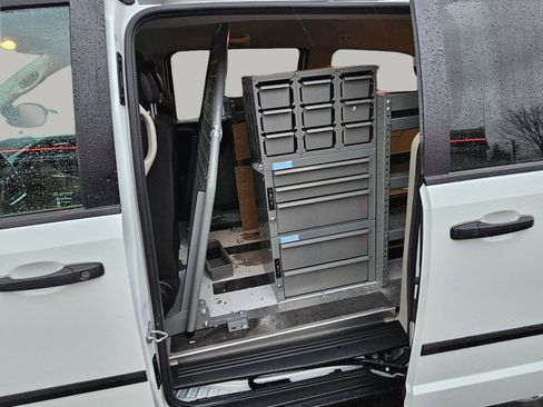 Used 2014 RAM C/V Tradesman image 23