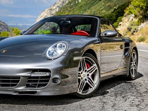 Used 2009 Porsche 911 Turbo image 4